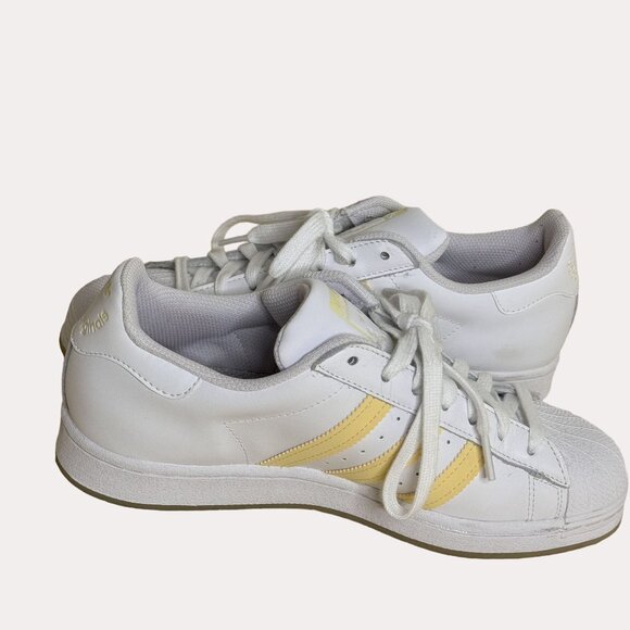 Adidas Womens Superstar Low Shoes Sneakers Easy Yellow White 8.5 - Picture 8 of 10